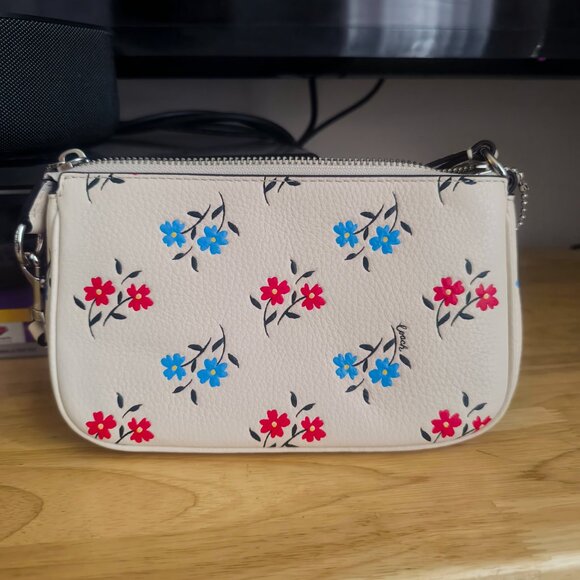 Coach Nolita 19 Floral Print Bag NWT *Ready to Ship* - Picture 4 of 5